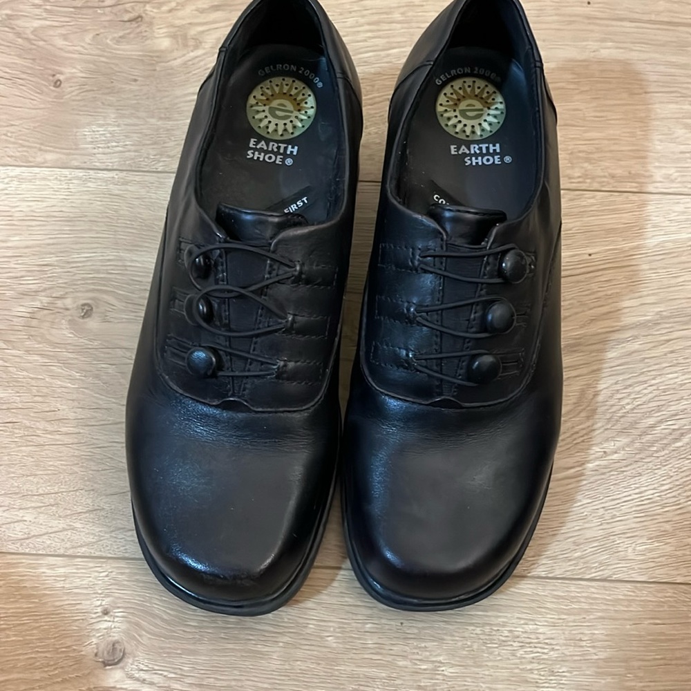 Earth Spirit Gelron 2000 Women’s  Slip On Black Shoes Size 7